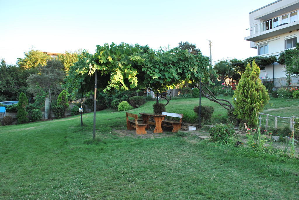 Villa California Sinemoretz Exterior photo